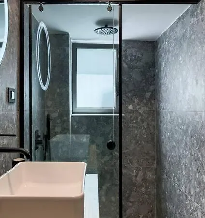 Casa In Giardino * Hanya